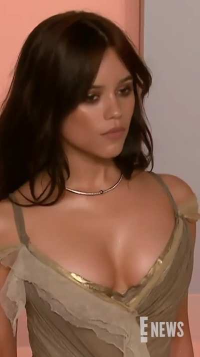 Jenna ortega