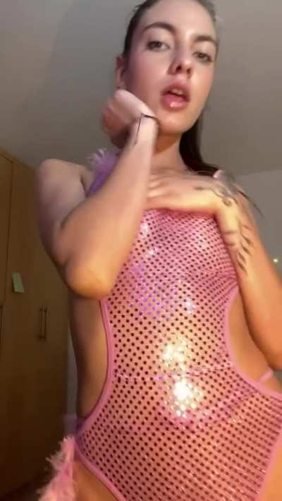 How do I look?