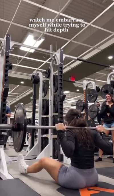 Gym squat blooper