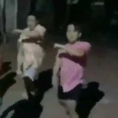Tik tok be like