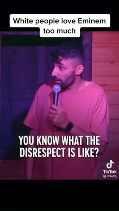 This dude is pretty funny, he's making good points lol. Remember to recite two black rappers before you reveal eminem as your favorite 😂