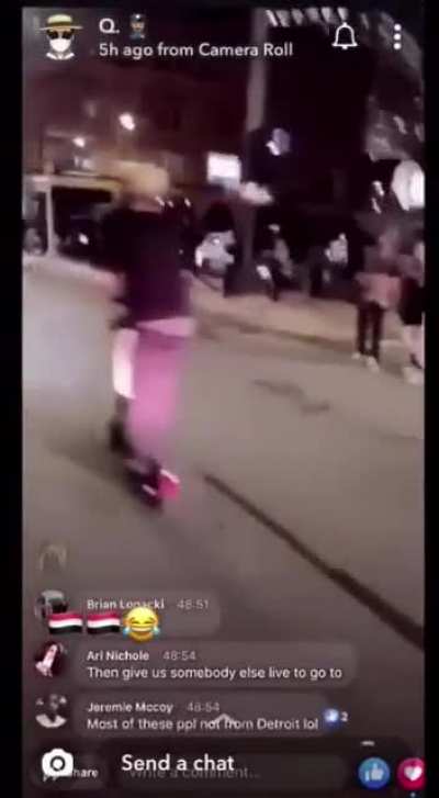 Just a random Yemeni scootering through, chaos doesn’t faze us