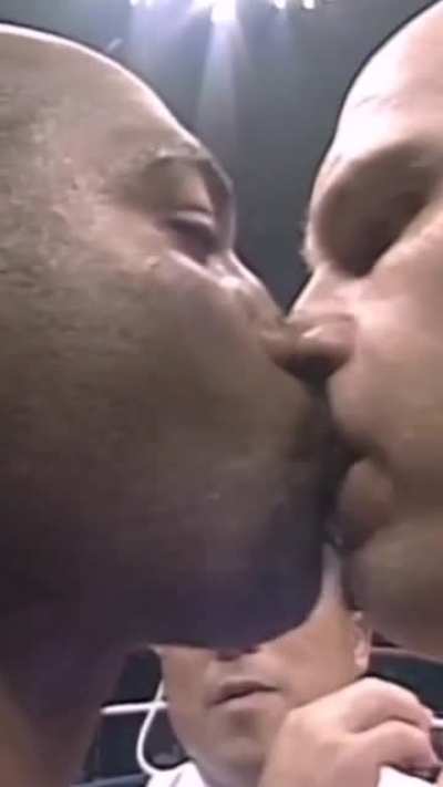 Good Kiss