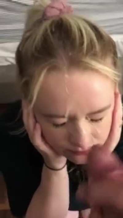 Friend agrees to facial