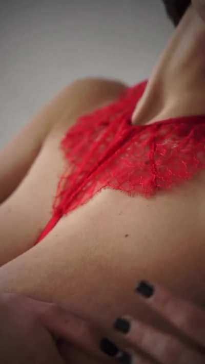 Red Hot Mia