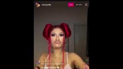 Me 💁‍♀️when I’m playing MissWhoretune 👁💋👁 csing and the top 🔝 lane Bi-on 🧟🤮 charges down bot but 😧 my VaJanna 👩‍🦳 is warding dragon pit🐉🤬😔