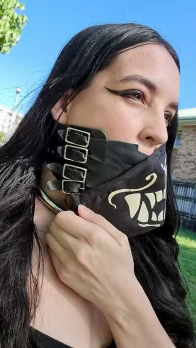 My panel ballgag in public under my mask 😁