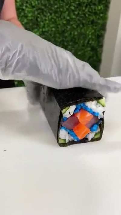 The way this sushi looks
