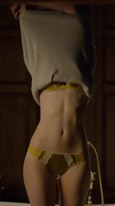 Elizabeth Debicki