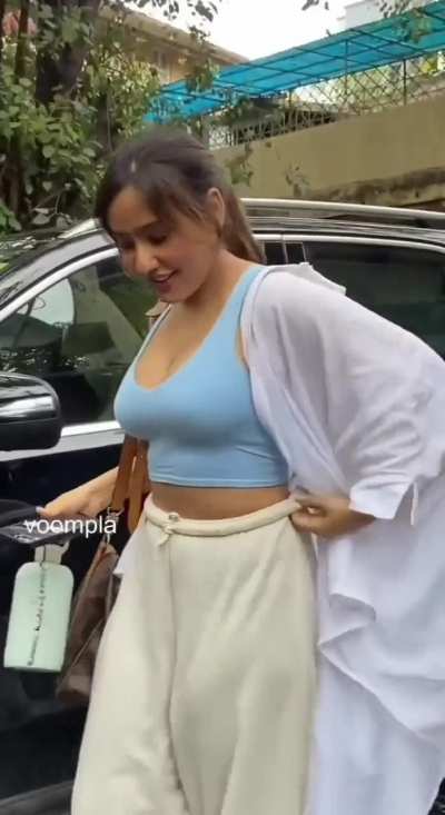Neha Sharma 