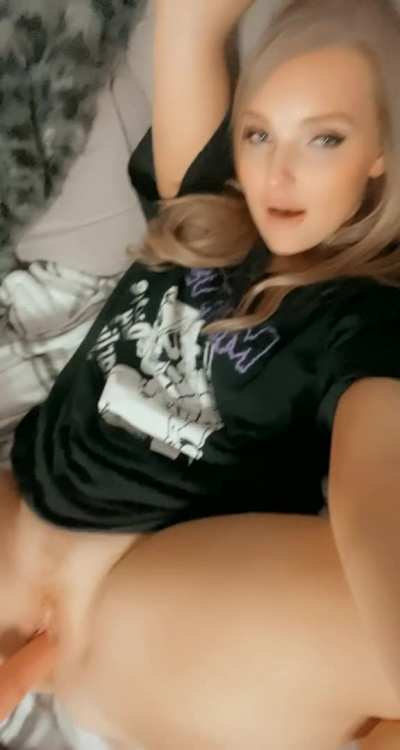 Wanna fuck me next? 🥺