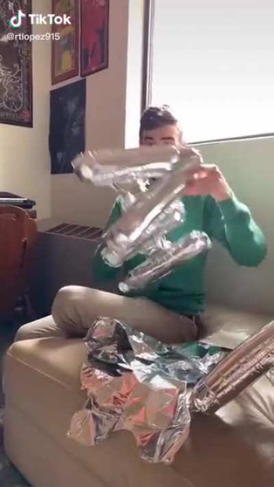 aHH