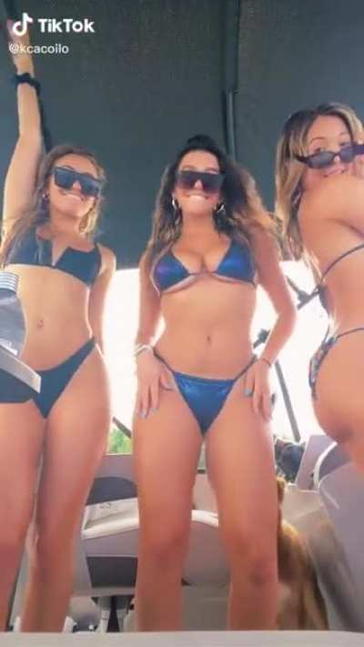 Hot Trio 😈