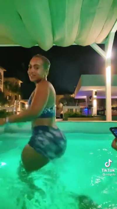 🔥Cheeks🍑
