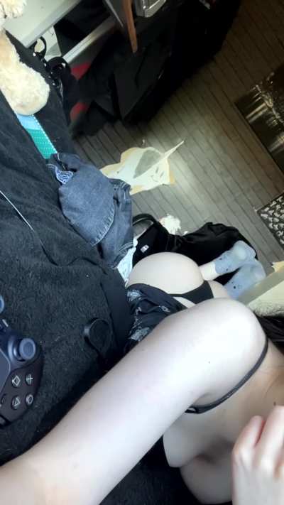 I've been a bad girl lately... pls don't spank me!