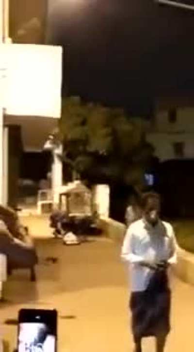 Bengal trying to hide Corona Numbers by getting rid bodies in the dark of the night Not the first such video