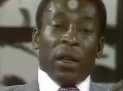 Será que este homem continua sendo negro após essa opinião?