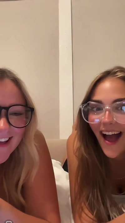 @hotgrlzoey and @amandalmaerz on July 27, 2024