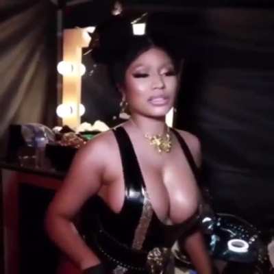 NICKI MINAJ