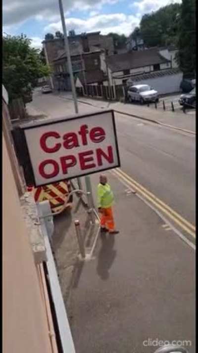 London traffic stop with GTA 6 ending