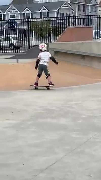 Kids showing off at the skatepark