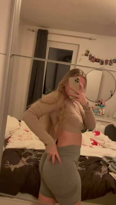 do you except my bubble butt? (F)