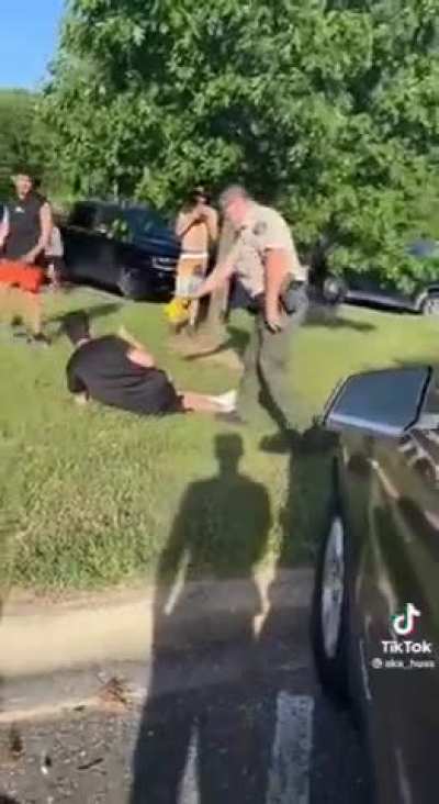 to film cops