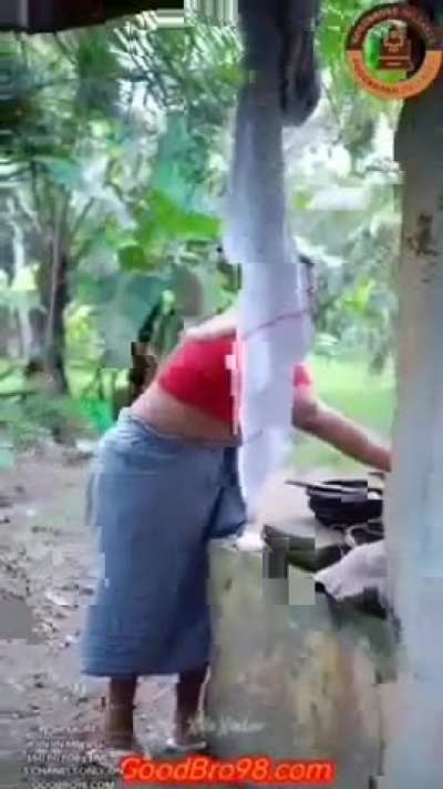 Nila Aunty 