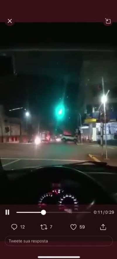 Accident in my city with a fire truck - Brazil