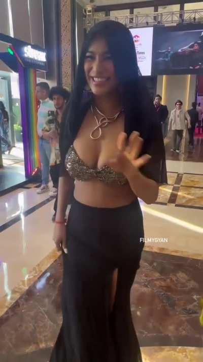 Poonam Pandey 