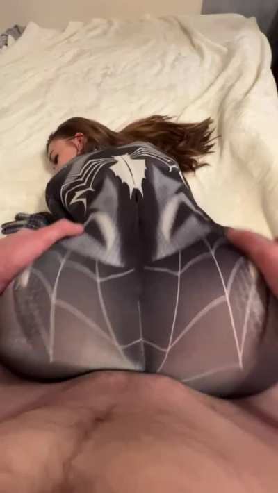 Cover me in your sticky web 🕷 Symbiote Suit by Naomi Soraya