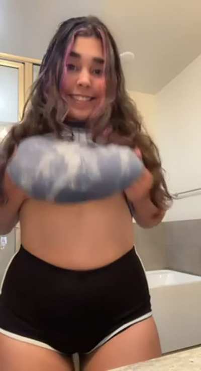 I owe you some nudes if I can make you hard with my curvy body… deal?