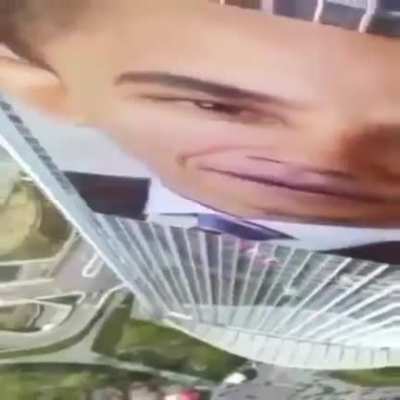 Obama? 😳😳