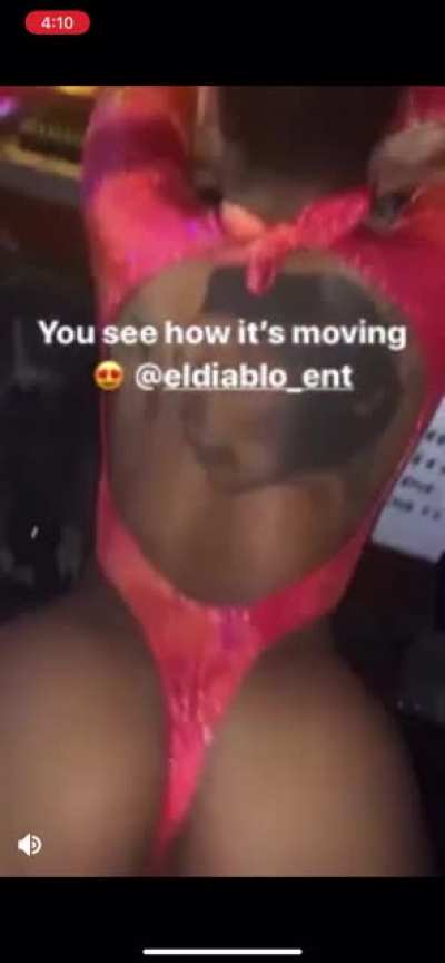 🍑🍑
