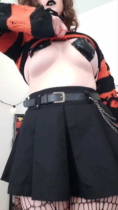 Goth Velma Tiddy Drop~