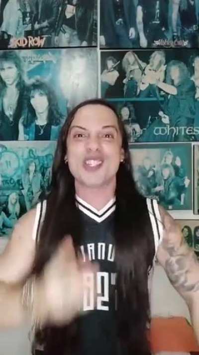 Estou aqui para lançar outra pérola da torcida do Vasco