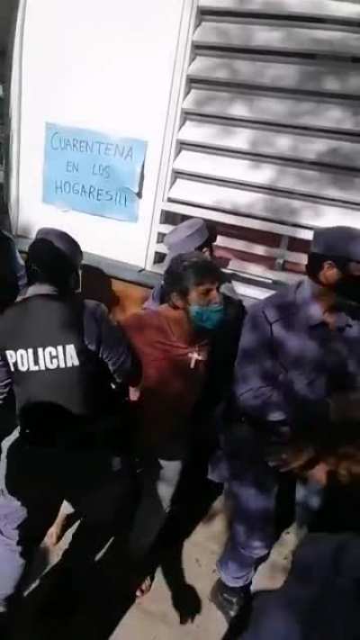 detienen a la concejal Gabriela Neme sin justa causa en la Formosa Fascista