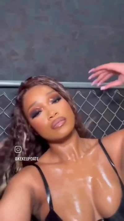 Hot 🔥