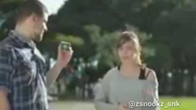 Imagina a situação dessa moça