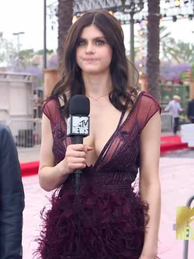 Alexandra Daddario
