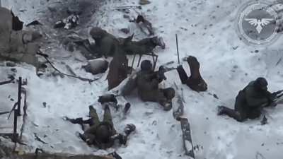Ukrainian kamikaze drone strikes on Russian infantry in the ruins of Stepove by Avdiivka, January 2024 (music from source)