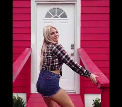 Lil sexy ass
