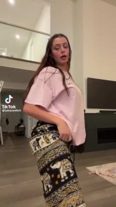 Bitches shake ass for anything and I’m not mad