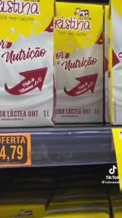 Com o cartão corporativo 0800 fica mais fácil...
