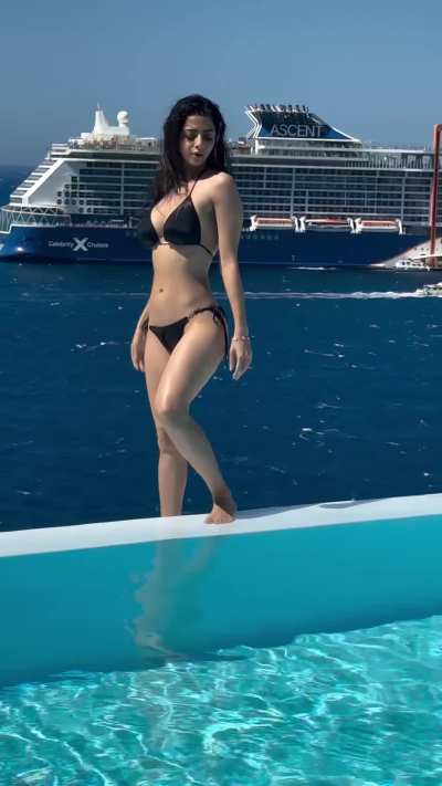 Vedhika