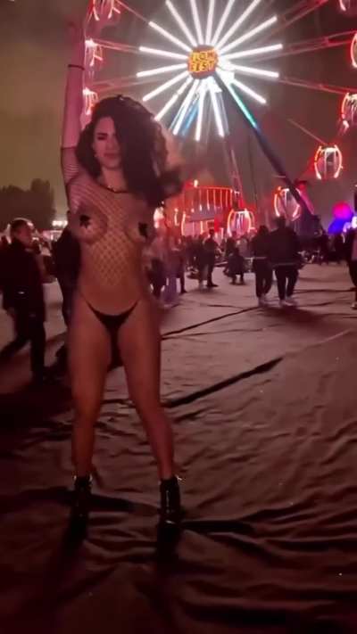 Rave culture gives confidence to women to show off their assets... beautiful fashion choice <3