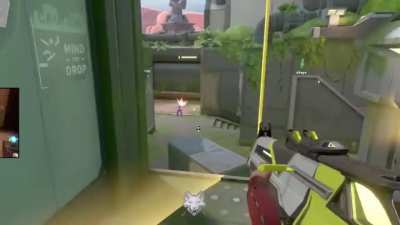 The important thing is to open the bomb with style