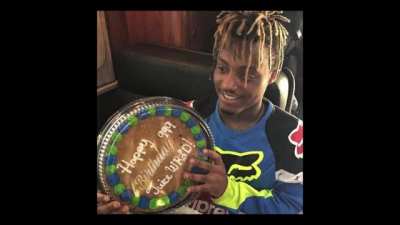 I made a instrumental to Cake by Juice WRLD. Lemme know what you think of it and how I could improve it to be more accurate! (Btw the guitar is recorded by @nickpgarcia76 on instagram)