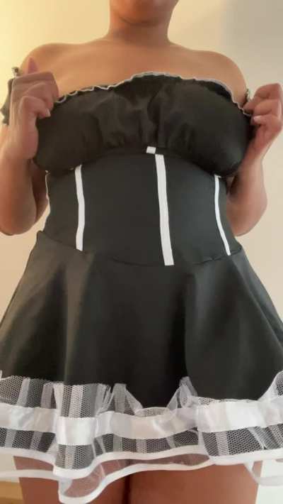 what do u think of my hairy pussy and ebony tits?