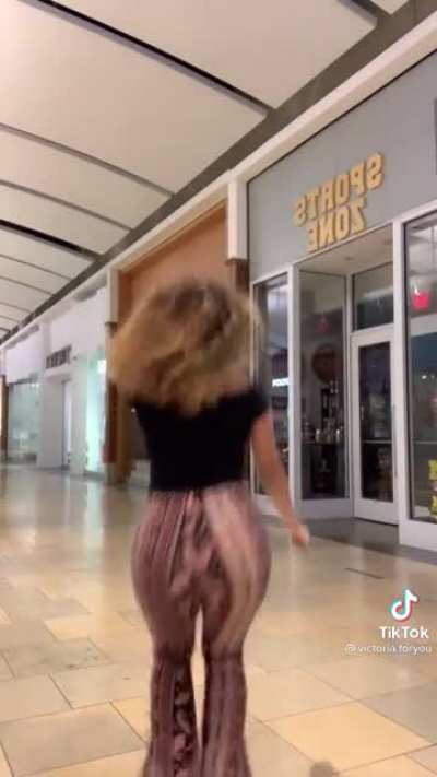Little dance